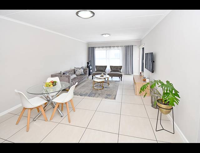 2 BEDROOM APARTMENT FOR SALE IN GREENSTONE HILL